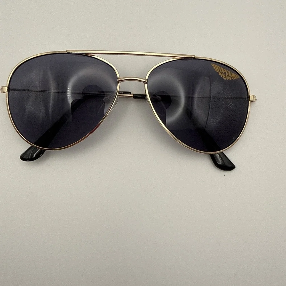 Top Gun Maverick Gold Frame Aviator Sunglasses Aviators Dark Smoke Lenses